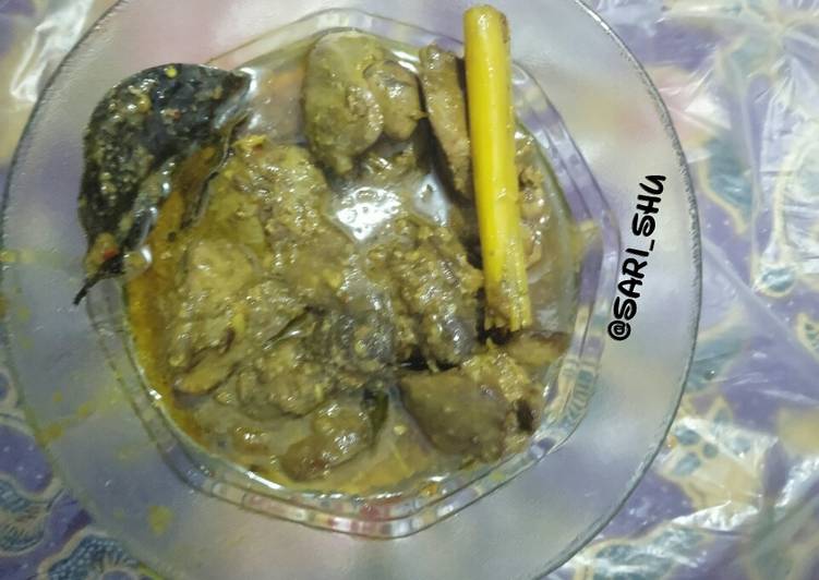 Hati ayam bumbu kuning