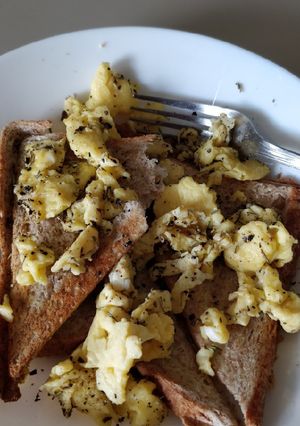 Foto resep Scramble Egg Bread