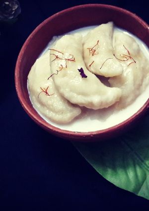 দুধ পুলি(doodh puli recipe in Bengali) রেসিপির প্রধান ছবি