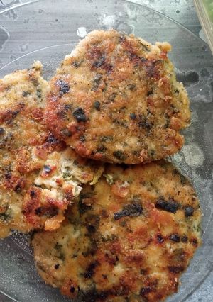 Una foto de Hamburguesas de pollo y acelga