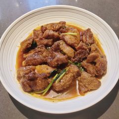 A picture of Porkchop in Lemongrass Sauce.