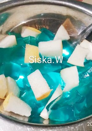 Foto resep Jelly with Pir🍐 ala DEBM