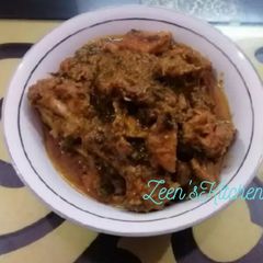 A picture of Chukka Chicken/Green Sorrel Leaves with Chicken.