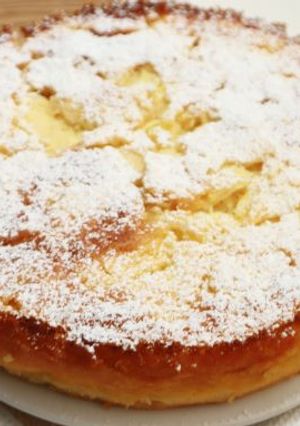 Una foto de Pastel o tarta de manzana que se derrite en la boca