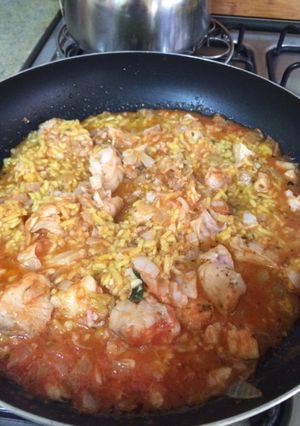Una foto de Arroz con filet de Brotola
