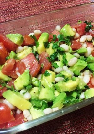 Una foto de Ensalada de Alubias 🥗❤