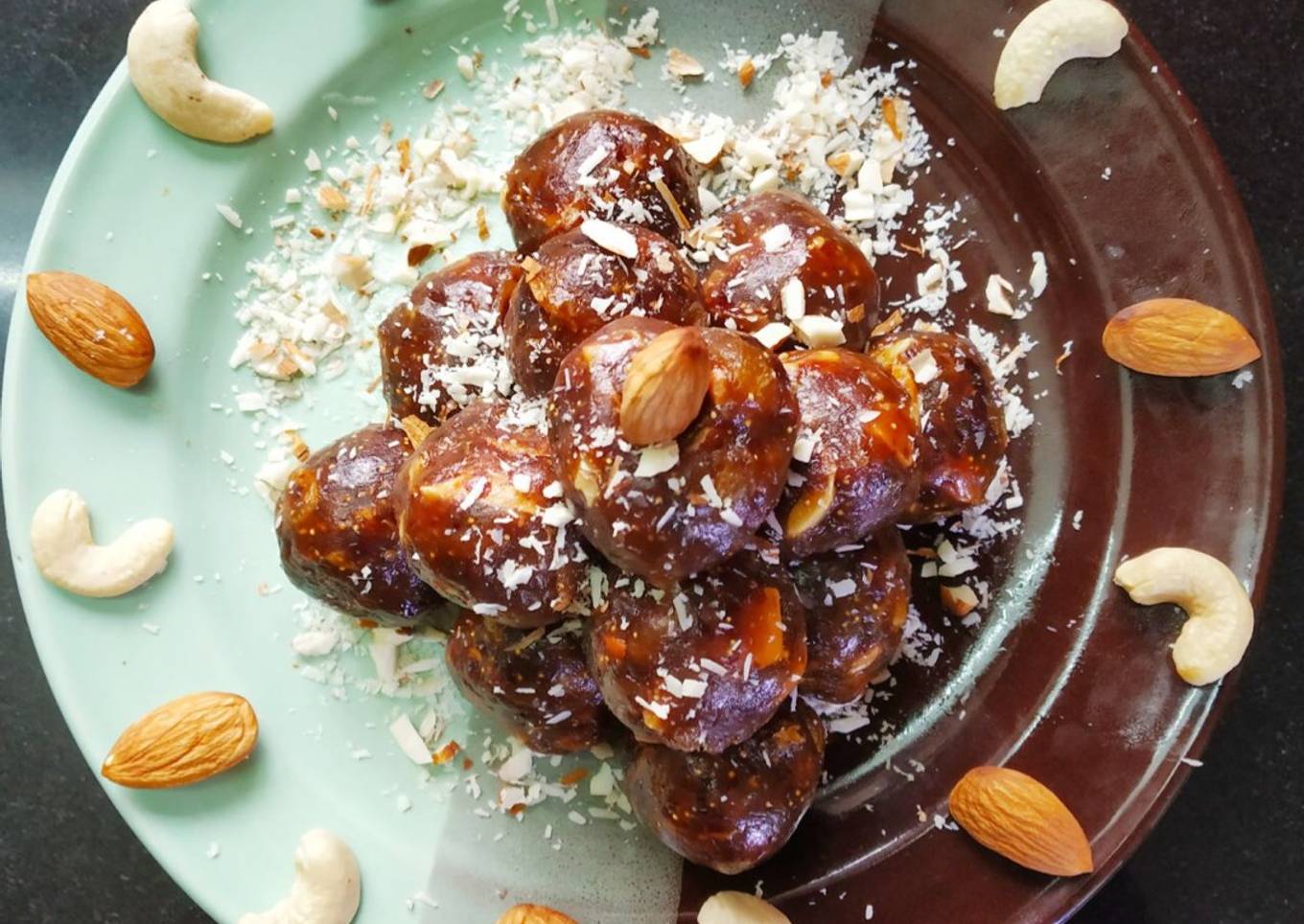 Dates ladoo recipe | Sugarfree healthy sweet recipe | healthy and delicious sweet