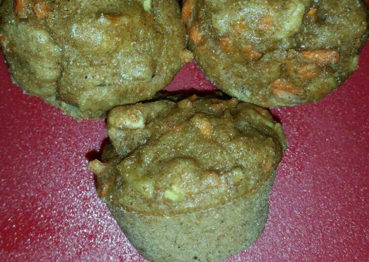 Recipe: Delicious Mini Apple Carrot Muffins