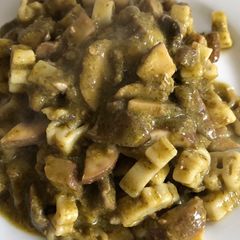 A picture of Mushroom Pesto Pasta.