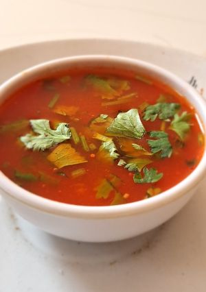 ગાજર અને ટામેટા નું સૂપ (Carrot Tomato Soup Recipe In Gujarati) રેસીપી મુખ્ય ફોટો
