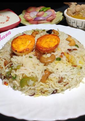এগ মশলা ফ্রায়েড রাইস রেসিপির প্রধান ছবি