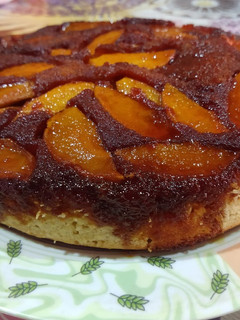 Una foto de Torta invertida de manzanas 🍎