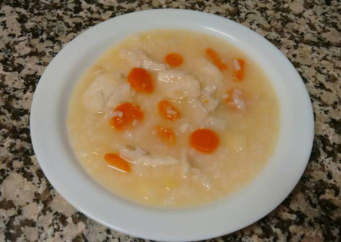 Foto principal de Sopa de merluza con arroz "en blanco"