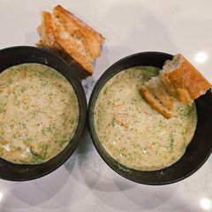 A picture of Panera-Style Broccoli Cheese Soup.