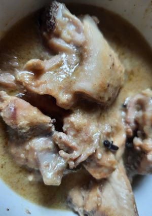 চিকেন রেজালা (chicken rezala recipe in Bengali) রেসিপির প্রধান ছবি