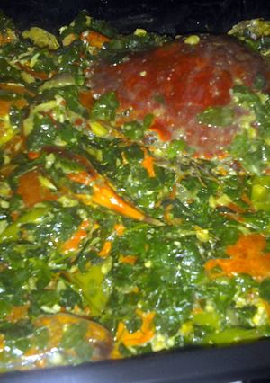 A picture of Ginataang alimango or crab with coconut milk.