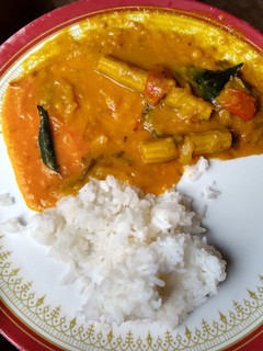 முருங்கை காய் பருப்பு குழம்பு செய்முறை முக்கிய புகைப்படம்