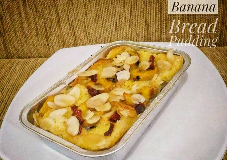 Tutorial mengolah Cranberry-Almond Banana Bread Pudding mantap