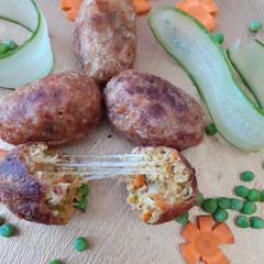 A picture of Chicken Spring cheese cutlets.