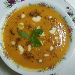 Pumpkin veg soup A picture of Pumpkin veg soup.
