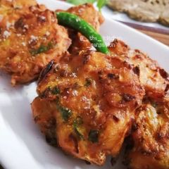 A picture of Cabbage pakoda.