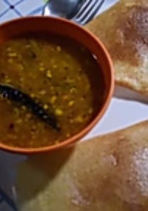 રવા ઢોસા (Rava Dosa Recipe In Gujarati) રેસીપી મુખ્ય ફોટો