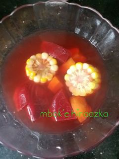 Foto resep Sup daging babi + ubi bit merah/root beat_____(non halal)