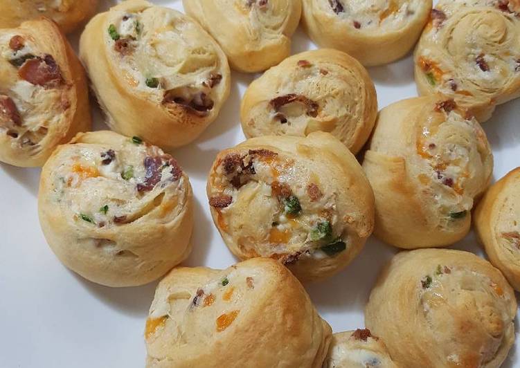 Recipe of Any-night-of-the-week Bacon Jalepeno Popper Pinwheels