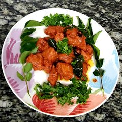 A picture of Spicy tangy chicken 65.