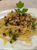 Linguine con Pesto di Noci e Pistacchio di Bronte con Scorza di Limone