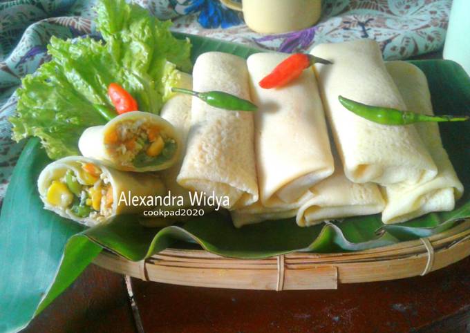 Lumpia Basah isi Orak-arik Sayuran