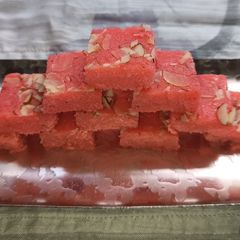 A picture of Desiccated Coconut Burfi.