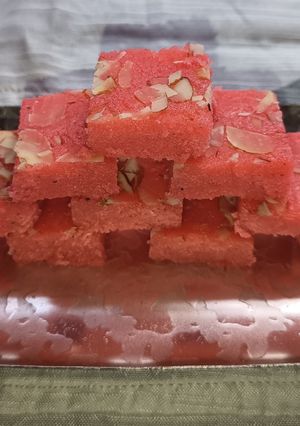 A picture of Desiccated Coconut Burfi.