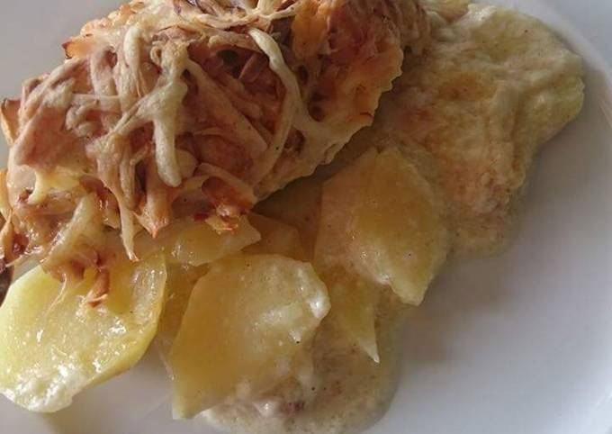 Almás csirkemell, krumplival csőben sült recept foto