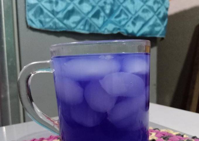 Wedang kolang kaling bunga telang