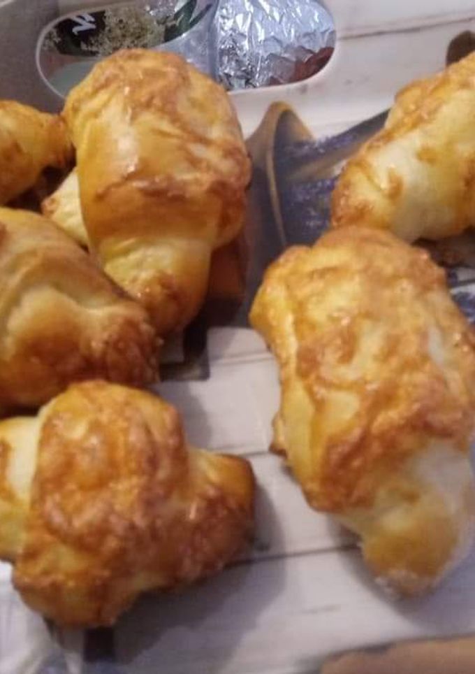Sajtos croissant recept fotója