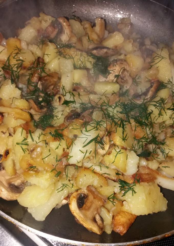 Жареная картошка на сале с грибами