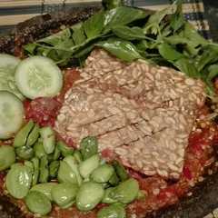 A picture of Penyetan tempe lengkap😘.