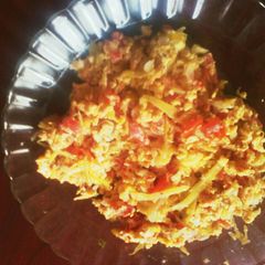 A picture of A mix of cabbage and scrambled eggs.
