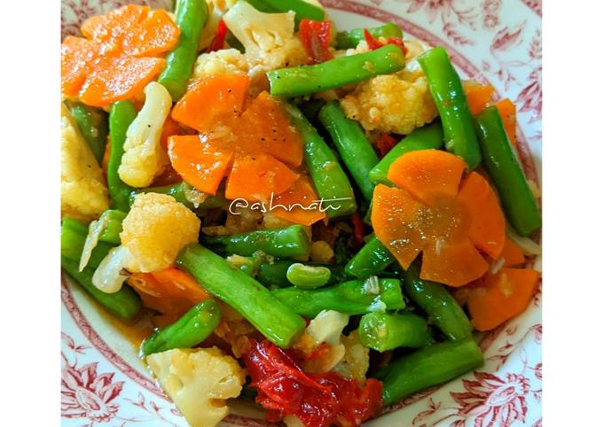 Resipi Sayur Campur Tumis Udang Kering Oleh Afun Ashriati Cookpad