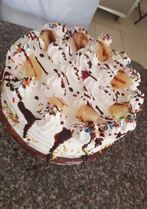 A picture of Pineapple Cake.