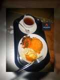 Special jollop rice with black tea