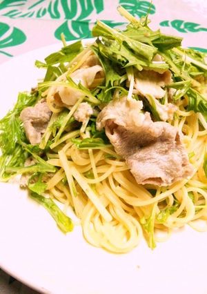A picture of Chilled Pork Shabu-Shabu and Mizuna Cold Pasta.