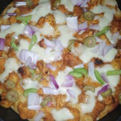 A picture of Simple Tikka Pizza.
