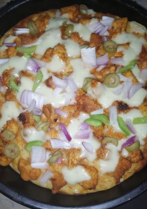 A picture of Simple Tikka Pizza.