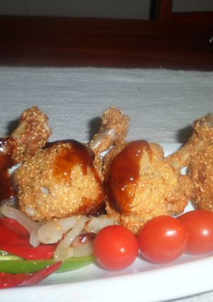 Una foto de Alitas de pollo con salsa barbacoa 