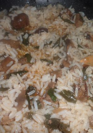 Una foto de Arroz con hongos