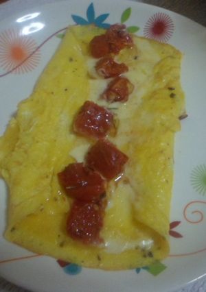 Una foto de Sencillamente : " Omelette Caprese "