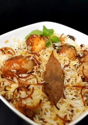 A picture of Egg dum biryani.