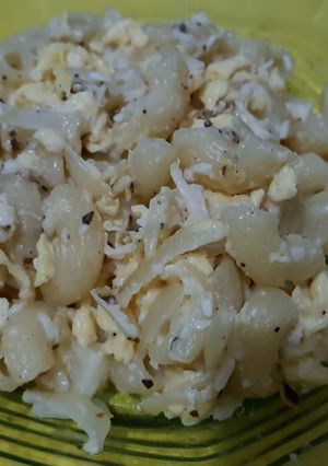 Foto resep Siang2 anak2 minta makroni keju y sdhlah lg ngantuk2 jg 😎